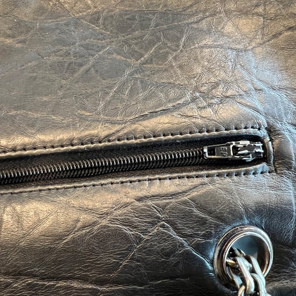 Chanel 2.55 Reissue 227 Double Flap in Calfskin leather - Picture 9 of 17